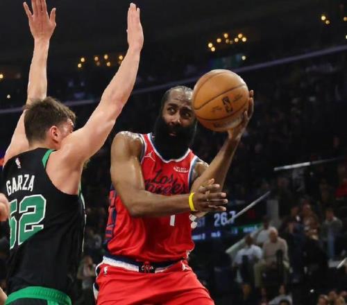 篮球盛宴,焦点对决,青岛崂山啤,易倍体育平台,易倍体育官方网站,易倍体育登录入口,易倍体育app下载